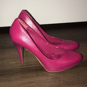 Pink Nine West pumps